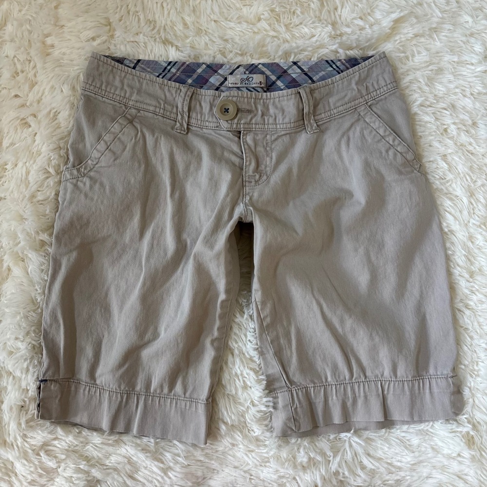 SO Wear It Declare It Khaki Bermuda Shorts Tan Cotton Blend Size 3